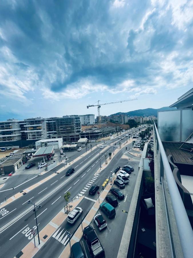 Grand Studio Toit Terrase Ajaccio アジャクシオ エクステリア 写真