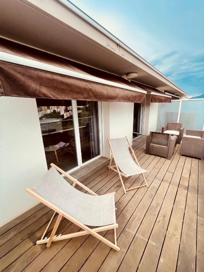 Grand Studio Toit Terrase Ajaccio アジャクシオ エクステリア 写真